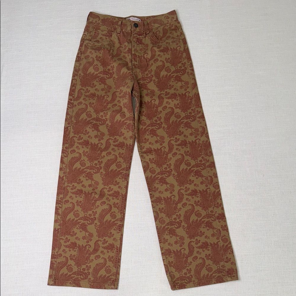 Zara Women's High Waisted Brown and Tan Patterned Flare Pants